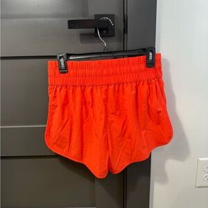 DSG Vibrant Orange Women's Shorts Size Small